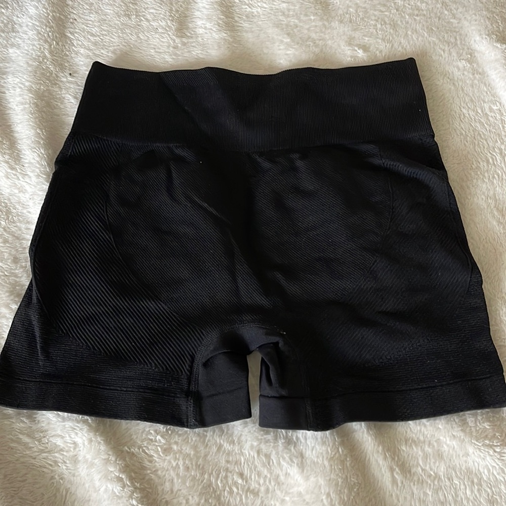 Black SMALL